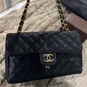 CHANEL Black Quilted Leather Wallet